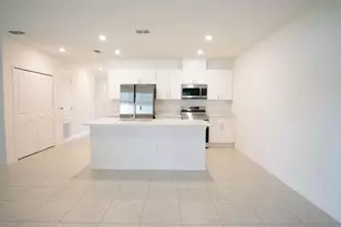 612 Broadoak Dr, Dundee, FL 33838 - Photo 5