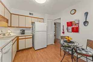 5300 Dover Village Ln, Orlando, FL 32812 - Photo 11