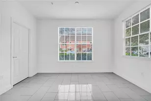 12855 Madison Pointe Cir, Orlando, FL 32821 - Photo 17