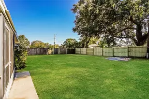 10246 108th Ave, Largo, FL 33773 - Photo 15