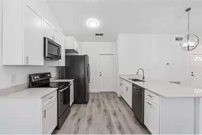 937 Potomac Avenue, Deltona, FL 32738 - Photo 13