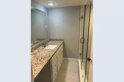 5371 Bamboo Court #401, Orlando, FL 32811 - Photo 7