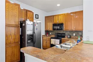 2157 Island Walk Dr, Orlando, FL 32824 - Photo 7