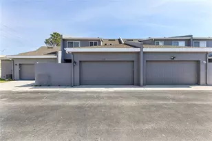 2157 Island Walk Dr, Orlando, FL 32824 - Photo 25