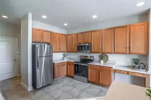 2086 Cascades Cove Dr, Orlando, FL 32820 - Photo 5