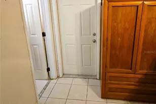 1561 NW 77th Way, Pembroke Pines, FL 33024 - Photo 23