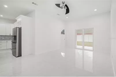 628 Valencia Place Circle, Orlando, FL 32825 - Photo 11