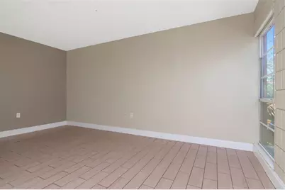 2424 W Tampa Bay Boulevard #204, Tampa, FL 33607 - Photo 5