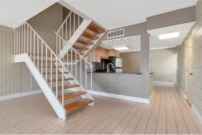 2424 W Tampa Bay Boulevard #204, Tampa, FL 33607 - Photo 15
