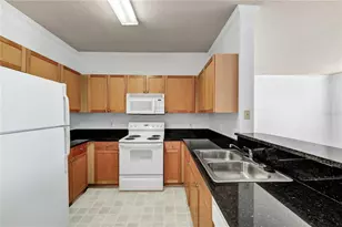 19935 Villa View Circle, Orlando, FL 32821 - Photo 5