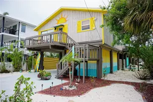 2504 Avenue B, Bradenton Beach, FL 34217 - Photo 15