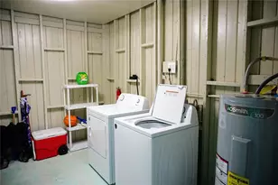 2504 Avenue B, Bradenton Beach, FL 34217 - Photo 21