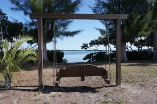 2504 Avenue B, Bradenton Beach, FL 34217 - Photo 49