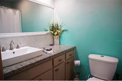 2504 Avenue B, Bradenton Beach, FL 34217 - Photo 11