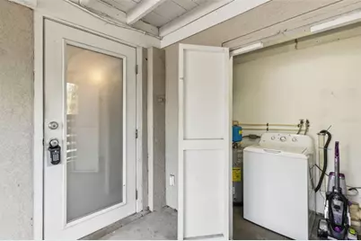 4701 Goddard Avenue, Orlando, FL 32804 - Photo 17