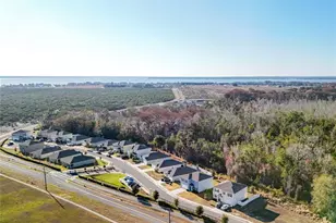 3196 Blue Crab Dr, Tavares, FL 32778 - Photo 3