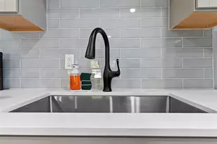 412 E Harwood St, Orlando, FL 32803 - Photo 11