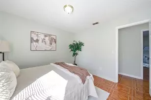 6336 Ruthie Dr, Orlando, FL 32818 - Photo 9