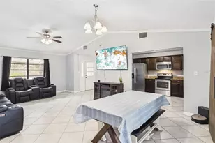 4250 Valencia Dr, Indian Lake Estates, FL 33855 - Photo 7