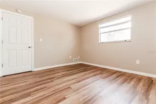 6425 Pueblo Ave, New Port Richey, FL 34653 - Photo 13