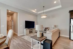 828 Middleton St, Debary, FL 32713 - Photo 5