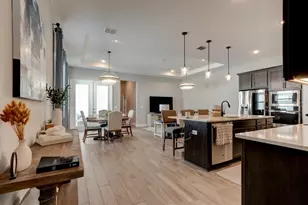 828 Middleton St, Debary, FL 32713 - Photo 7