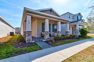 828 Middleton St, Debary, FL 32713 - Photo 1