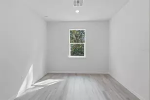 24534 Paul St, Sorrento, FL 32776 - Photo 15