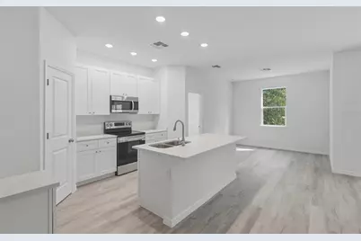 24534 Paul Street, Sorrento, FL 32776 - Photo 5