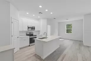 24534 Paul St, Sorrento, FL 32776 - Photo 5