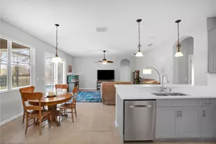 2570 Double Tree Pl, Oviedo, FL 32766 - Photo 9