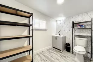 2008 Page Ave, Orlando, FL 32806 - Photo 35