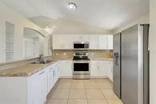 617 Parakeet Ct, Kissimmee, FL 34759 - Photo 7