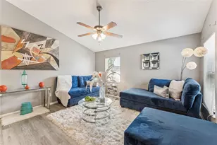 4474 Golden Rain Ct, Orlando, FL 32808 - Photo 3