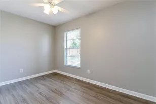 1637 Pintail Ct, Lutz, FL 33549 - Photo 11