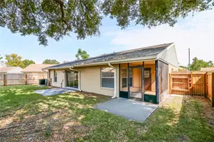 1637 Pintail Ct, Lutz, FL 33549 - Photo 15