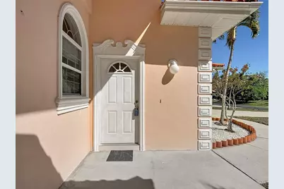 11258 San Sebastian Lane #11258, Bonita Springs, FL 34135 - Photo 3