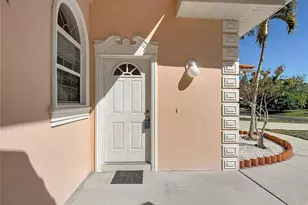 11258 San Sebastian Ln, Bonita Springs, FL 34135 - Photo 3