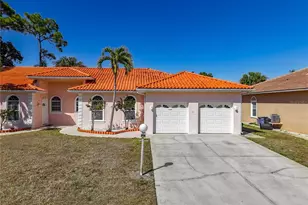 11258 San Sebastian Ln, Bonita Springs, FL 34135 - Photo 35