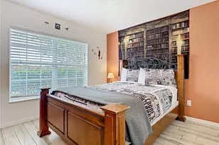 512 Viola Dr, Davenport, FL 33837 - Photo 9