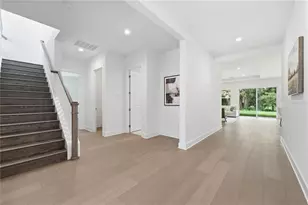 1031 Gloryland Ct, Sanford, FL 32771 - Photo 3