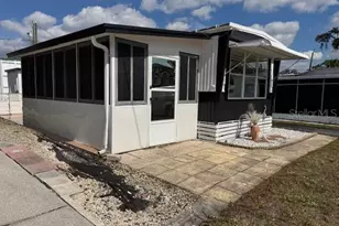 5639 Riverview Dr, New Port Richey, FL 34652 - Photo 13