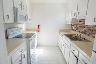 4103 Spitfire Ave, Kissimmee, FL 34741 - Photo 7