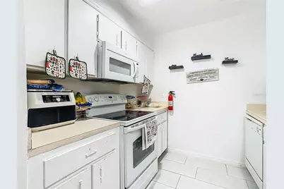 4103 Spitfire Avenue, Kissimmee, FL 34741 - Photo 13