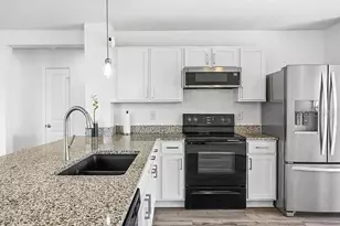 212 Miles Ct, Davenport, FL 33837 - Photo 9