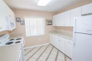 315 Eagle Ridge Dr, Davenport, FL 33837 - Photo 13