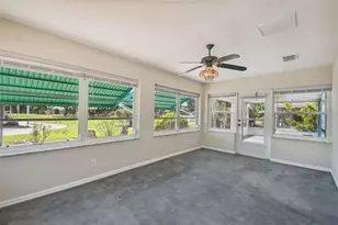 1736 Challenger Ave, Davenport, FL 33897 - Photo 9