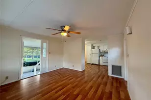 26139 Rose Ln, Astatula, FL 34705 - Photo 9