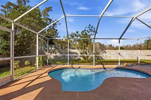 16502 Lake Heather Dr, Tampa, FL 33618 - Photo 23