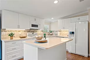 9972 SW County Rd 240, Lake City, FL 32024 - Photo 9